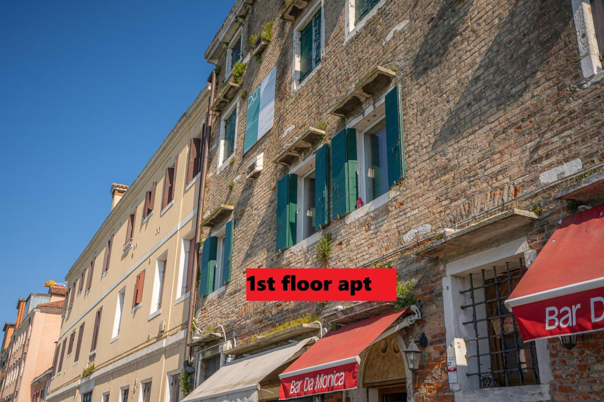 3 Windows On St Mark - Waterfront Apartment 威尼斯 外观 照片